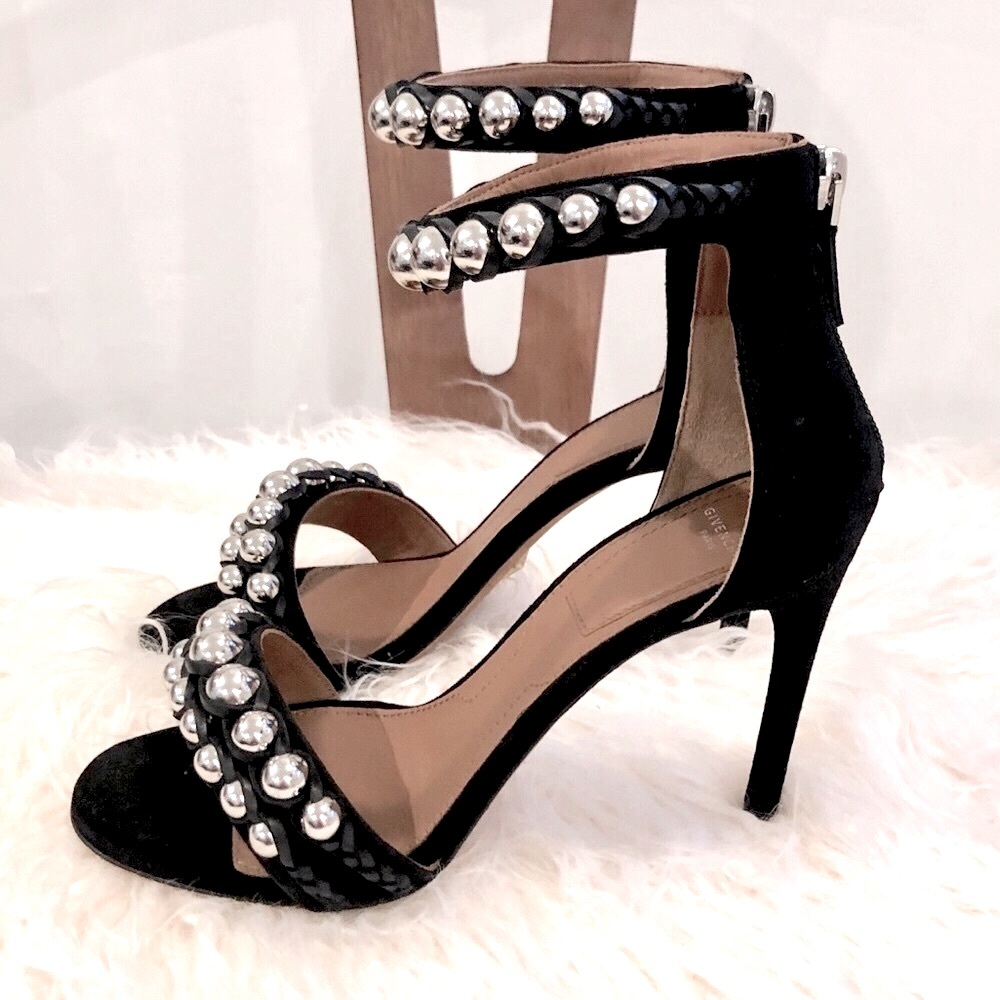 💥 GIVENCHY Gem Black Embellished Braided Stud Pumps - Sz 36
